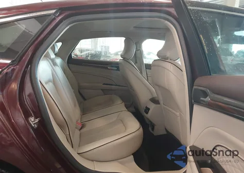 2017 Ford Fusion Energi Platinum из США, поврежденный, VIN 3FA6P0SU5HR274740